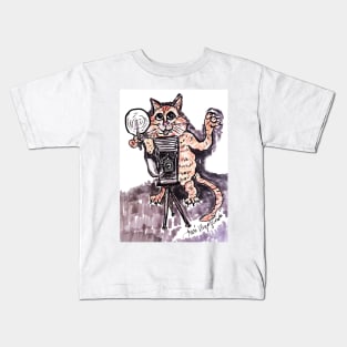 Cat taking photos Kids T-Shirt